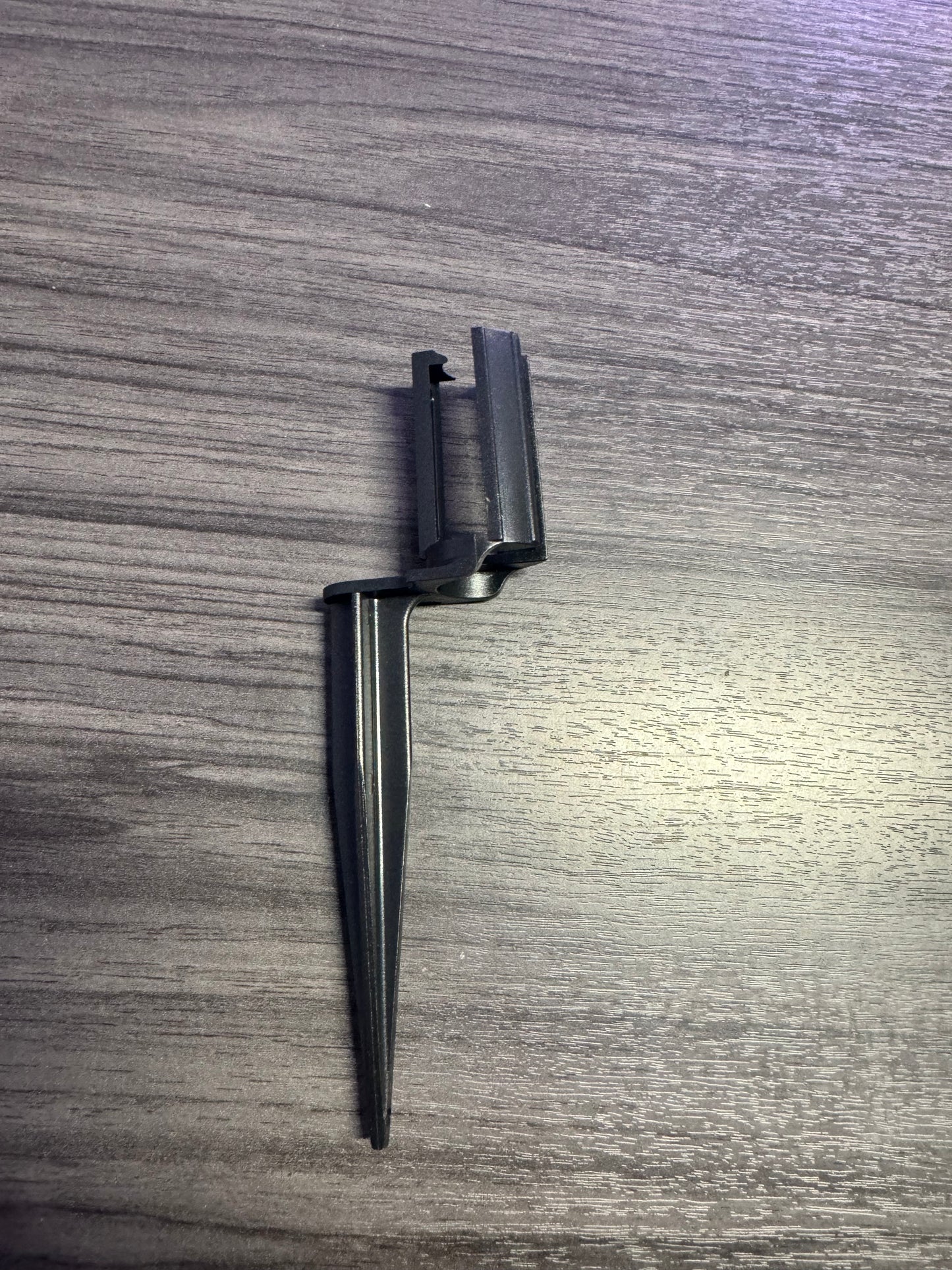 Easy Install Step On Yard Stakes - C9 100 pack