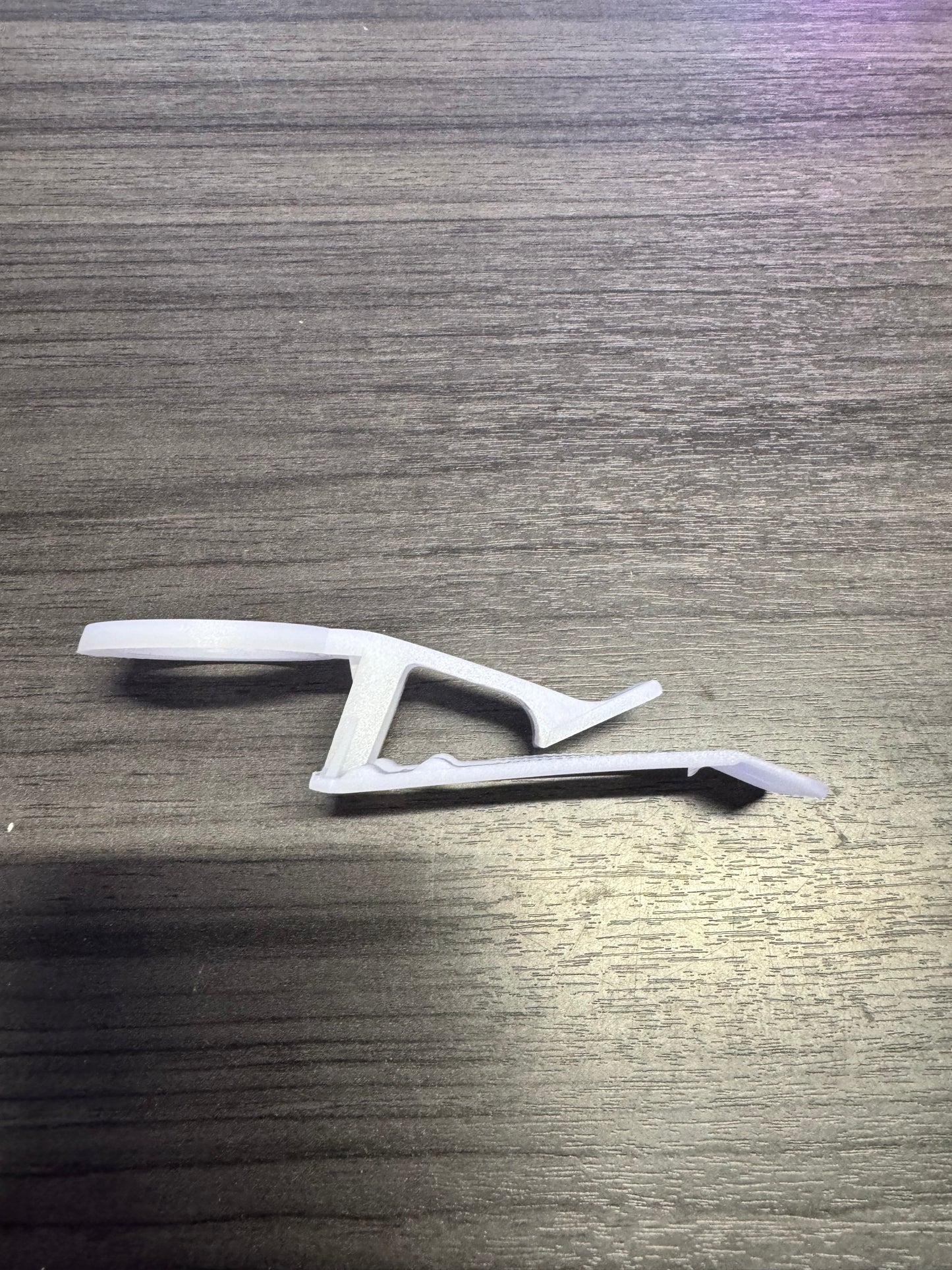 Screw on clip 100 pack